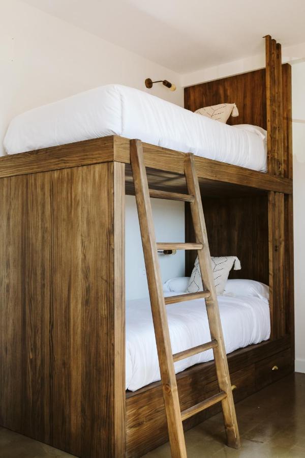 Dreamsea Surf House Fuerteventura Hostel คอร์ราเลโฮ ภายนอก รูปภาพ