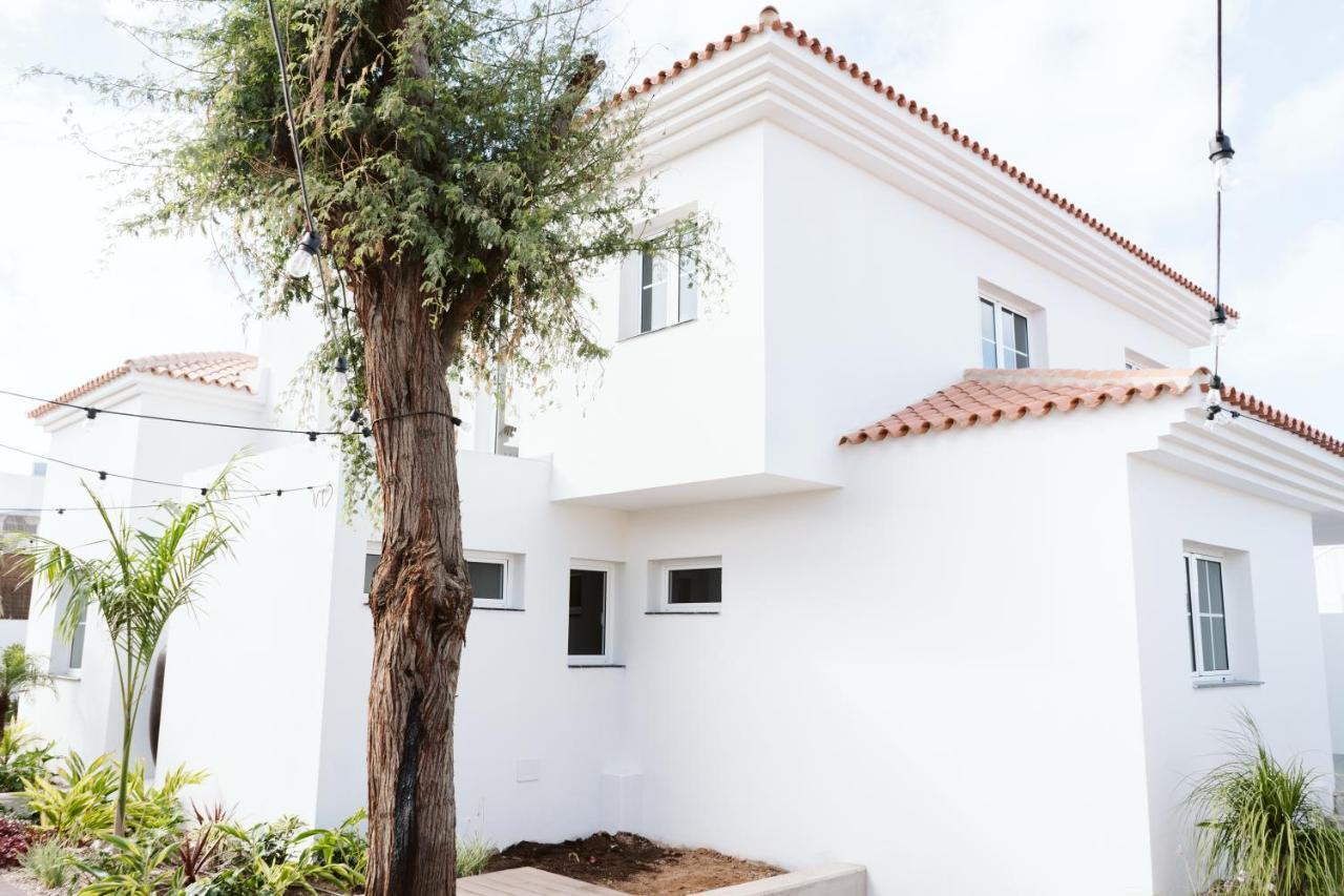 Dreamsea Surf House Fuerteventura Hostel คอร์ราเลโฮ ภายนอก รูปภาพ